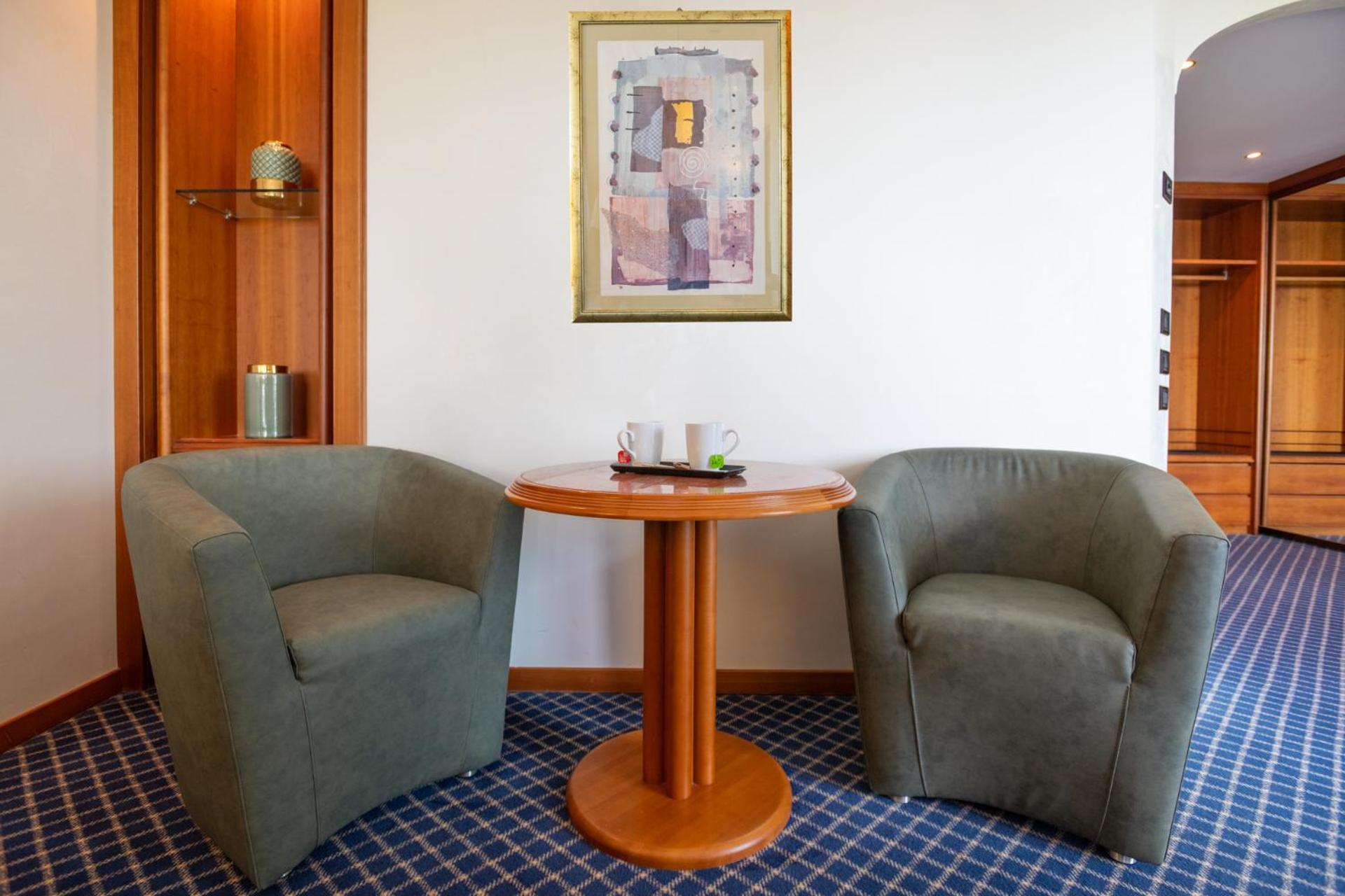 Galzignano Resort Terme & Golf - Hotel Splendid Galzignano Terme ภายนอก รูปภาพ